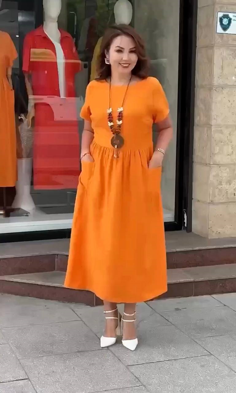 Стильна жіноча сукня з льону