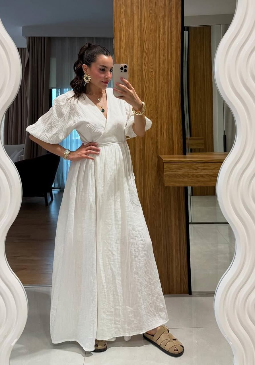 Стильна сукня з мусліну